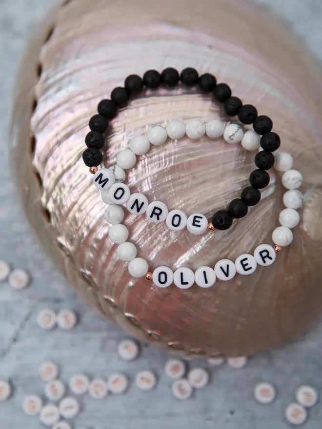 Personalized Name Bracelet – Customizable Bracelet for Girls & Boys, Perfect Gift for Wife, Fiancé, Mother, Friend, or Loved Ones - Taha collection
