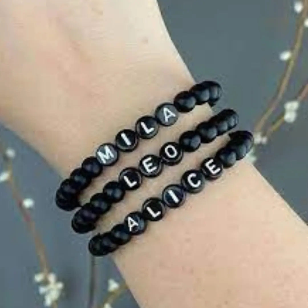 Personalized Name Bracelet – Customizable Bracelet for Girls & Boys, Perfect Gift for Wife, Fiancé, Mother, Friend, or Loved Ones - Taha collection