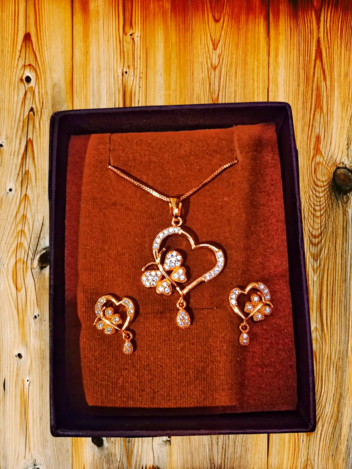 Fancy Golden Heart Locket With Tops Set For Girls Taha Collection